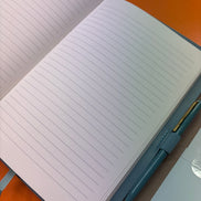 Organizer Soft Touch Azzurro Rossler  – Porta Taccuino A5 Elegante e Riutilizzabile