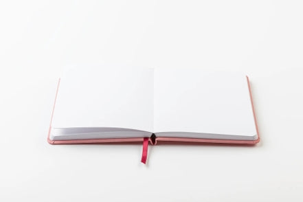 Sketchbook quadrato 140gr - Libera la tua creatività ovunque